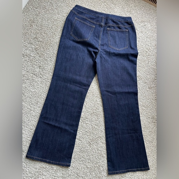 Women’s Kate & Mallory Dark Wash Stretch Denim Wide Leg Boot Cut Jeans - Picture 4 of 8